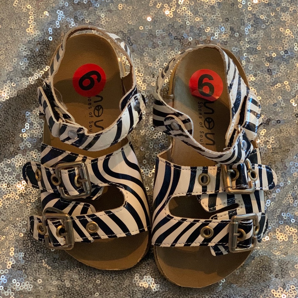 Girls Zebra print sandals Size 9